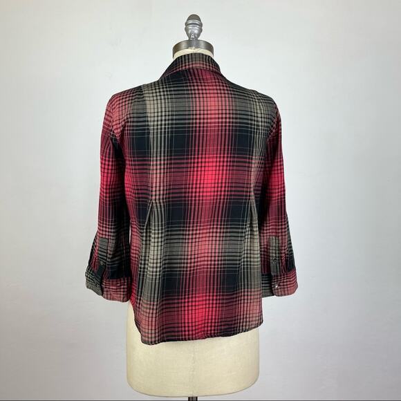 Joie Plaid Button Front Top - Picture 5 of 7